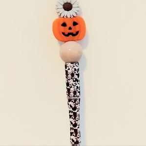 Artisan Daisy's Bubblegum Pen